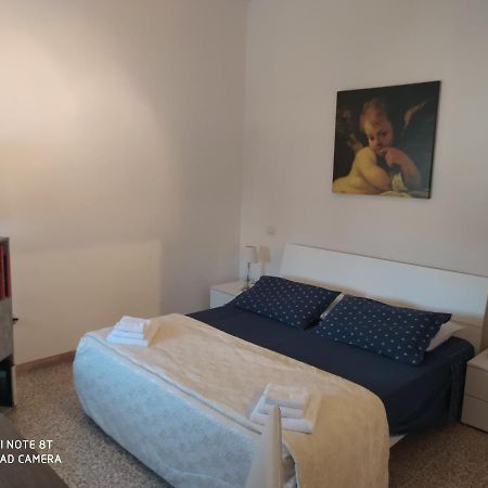 Bab San Feliciano Camere Фолиньо Экстерьер фото