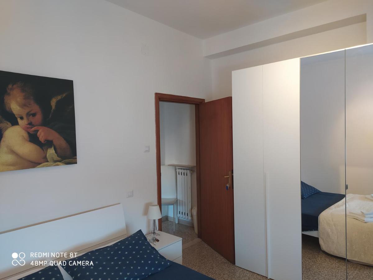 Bab San Feliciano Camere Фолиньо Экстерьер фото